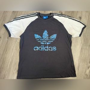 Adidas Shattered Stripe Logo Top Size XL‎